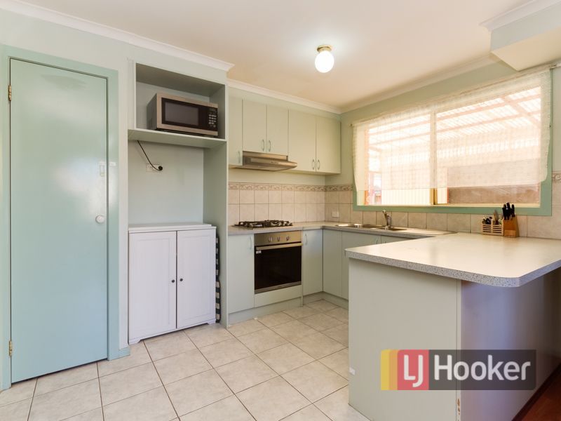 3/36 Manatoka Crescent, HAMPTON PARK VIC 3976, Image 1