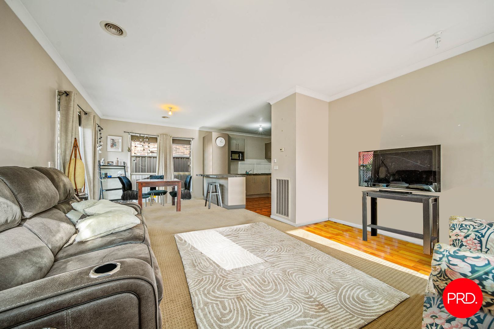 1/33 Allingham Street, Golden Square VIC 3555 Domain