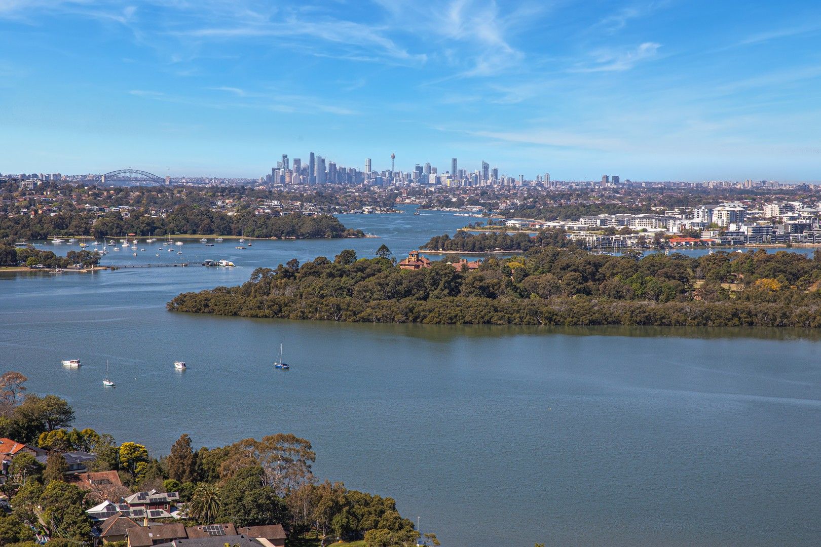 1 bedrooms Apartment / Unit / Flat in 2005/42 Walker Street RHODES NSW, 2138