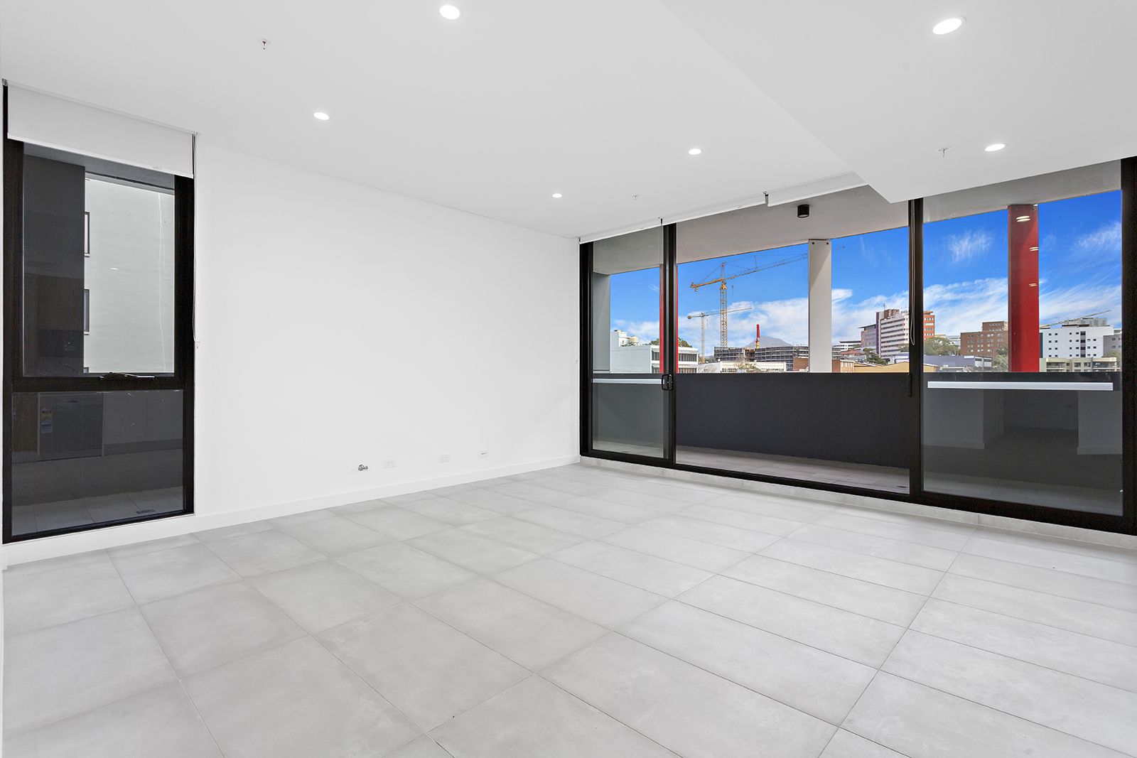 2 bedrooms Apartment / Unit / Flat in 204/9-15 Railway Parade WOLLONGONG NSW, 2500