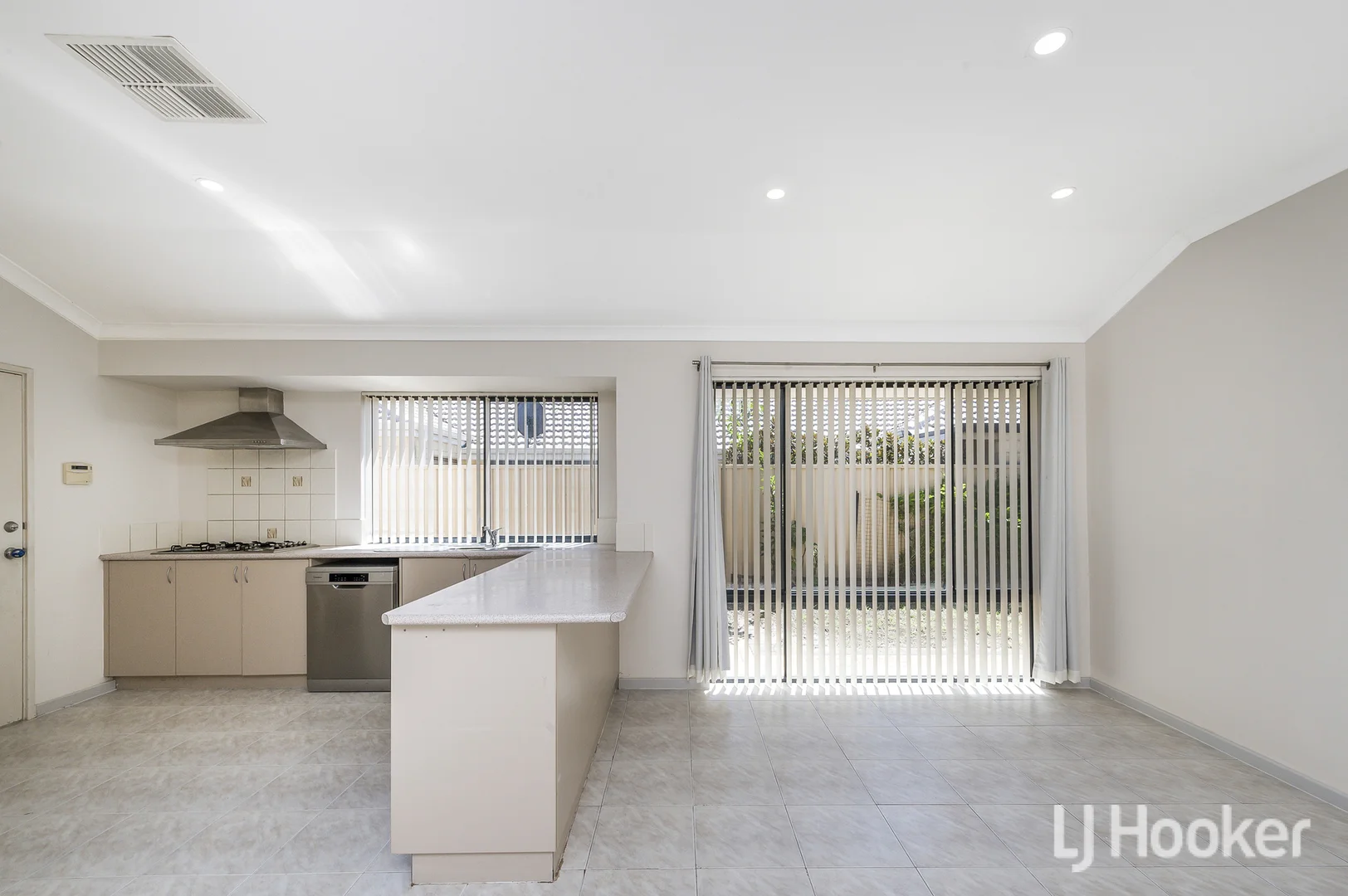 Additional image 6 of 16 Marginata Parkway, Canning Vale WA 6155