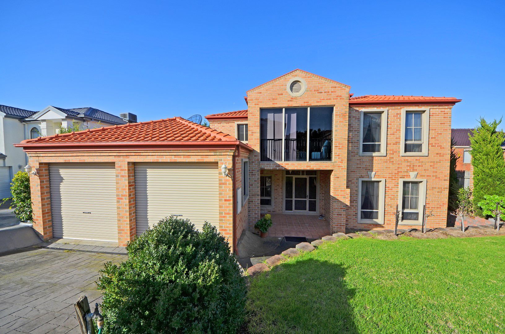 2 James West Street, Glen Waverley VIC 3150, Image 0