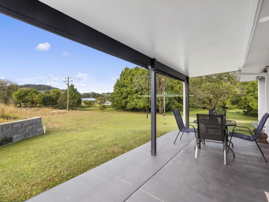 40 Roselands Drive, Coffs Harbour NSW 2450, Image 2