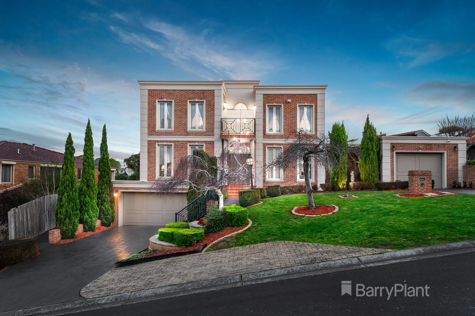 6 bedrooms House in 3 The Priory TEMPLESTOWE VIC, 3106