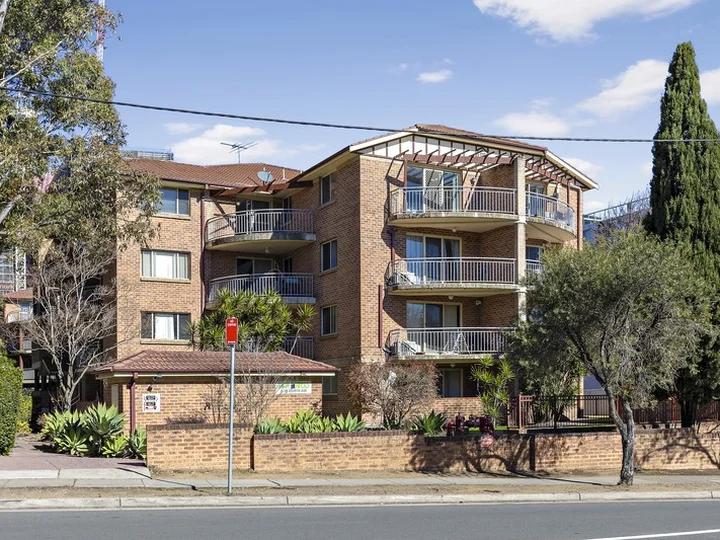 25/8-10 Fourth Avenue, Blacktown NSW 2148