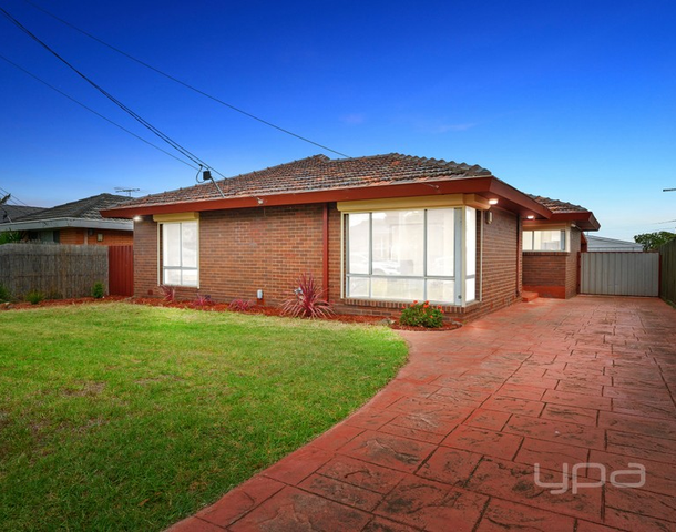 8 Hudson Place, Melton VIC 3337