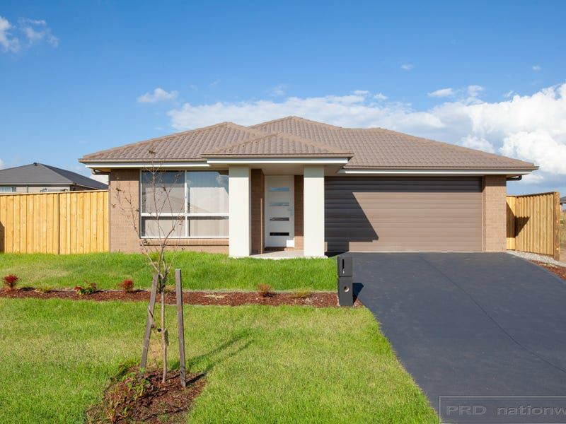 6 Plover Circuit, Aberglasslyn NSW 2320, Image 0