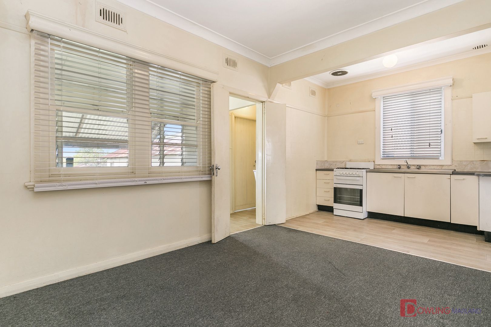 202 New England Highway, Rutherford NSW 2320, Image 2