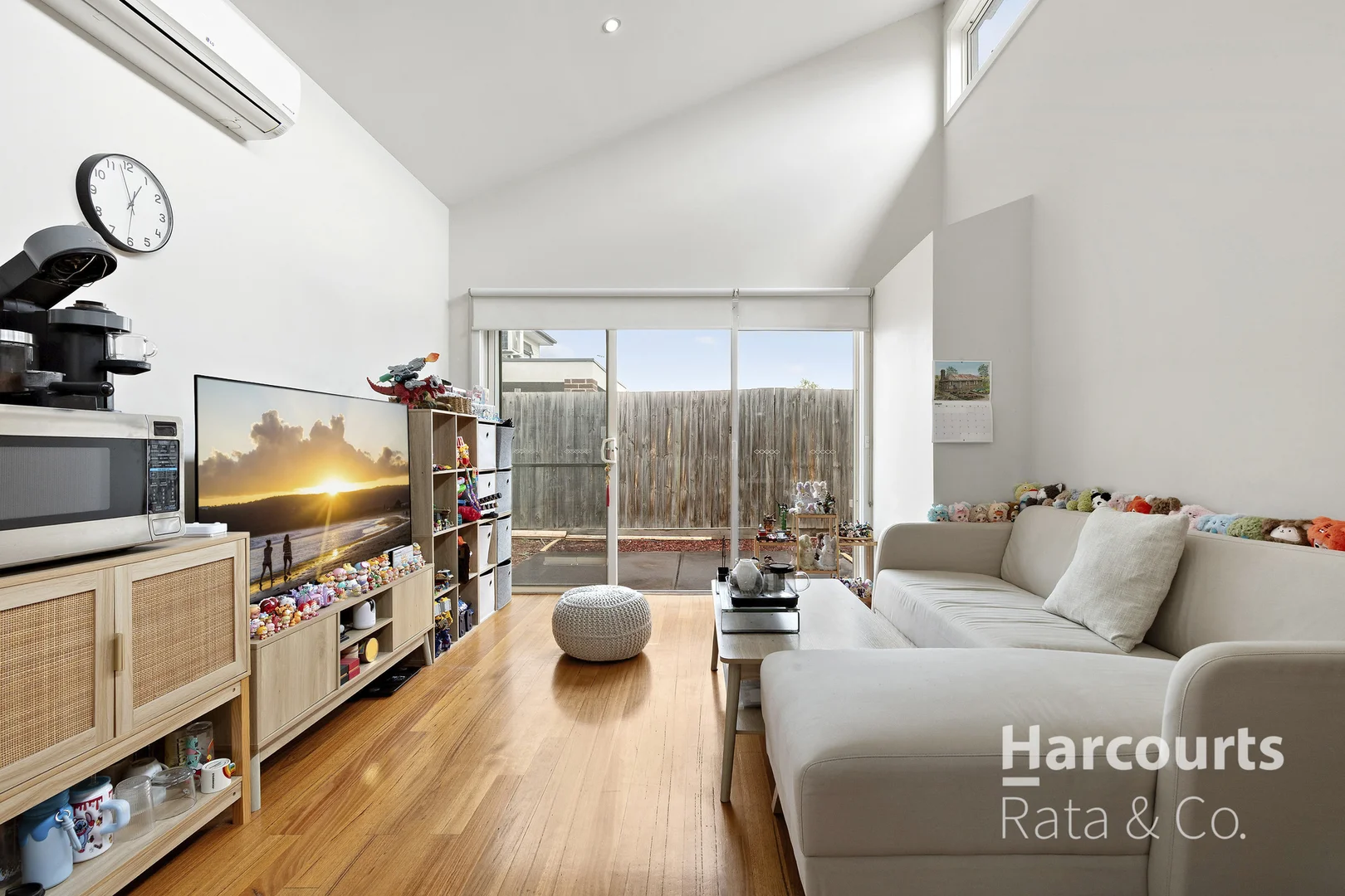 Additional image 5 of 2/6 Cherry Court, Lalor VIC 3075