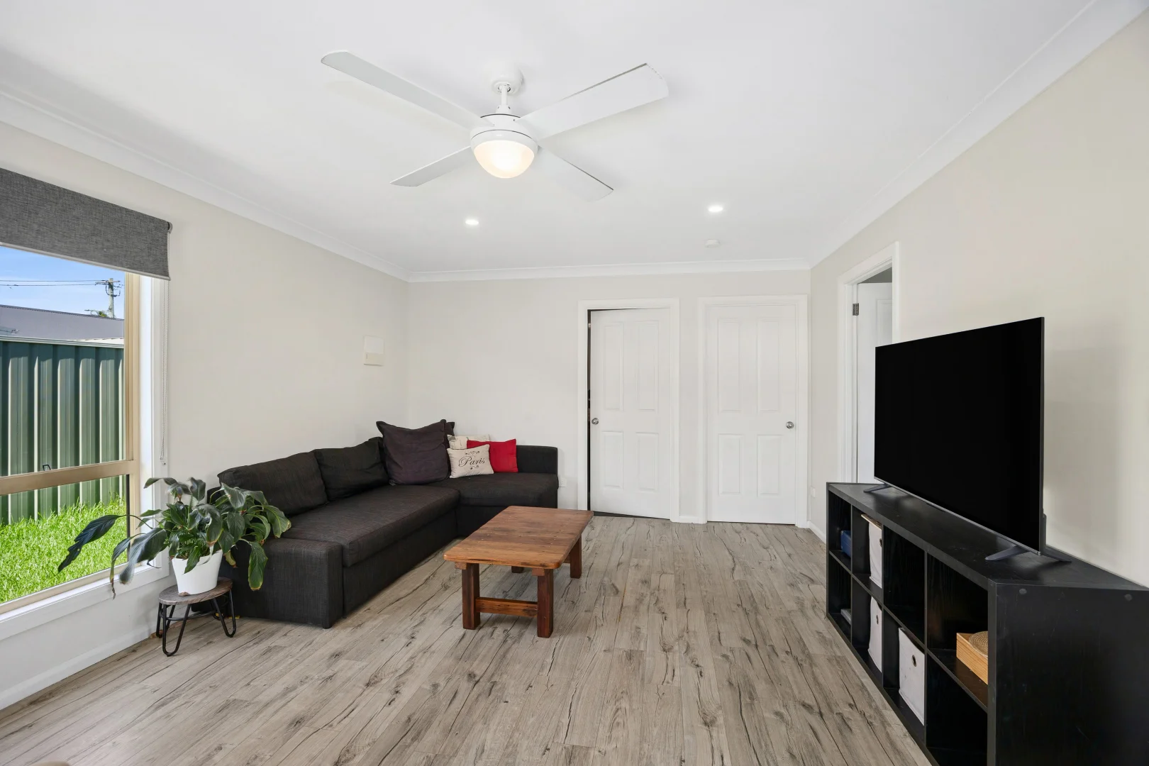 Additional image 10 of 14 & 14a Fran Avenue, Berkeley Vale NSW 2261