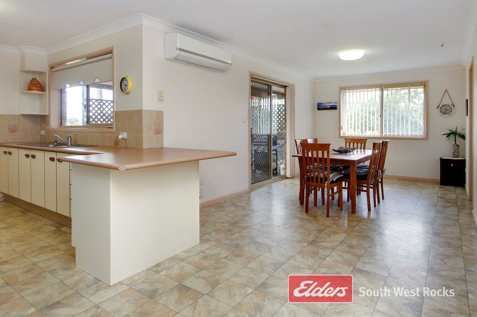 6 Dolphin Crescent, South West Rocks NSW 2431, Image 2