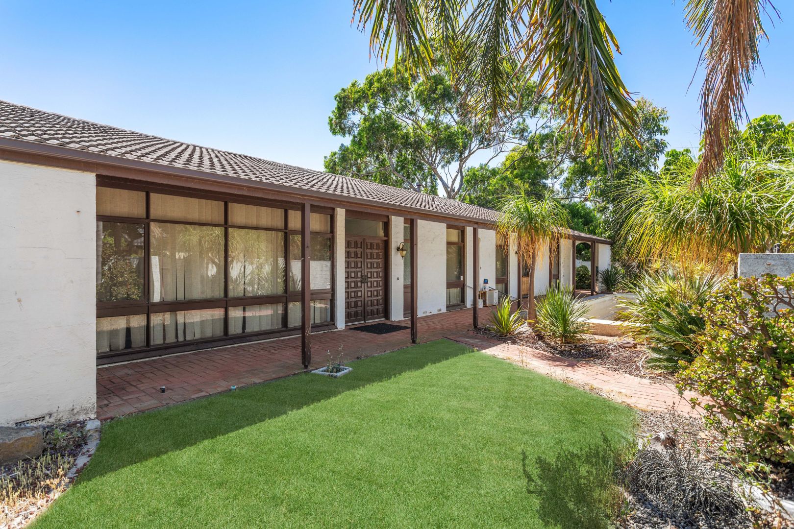 22 Toledo Avenue, West Beach SA 5024, Image 2