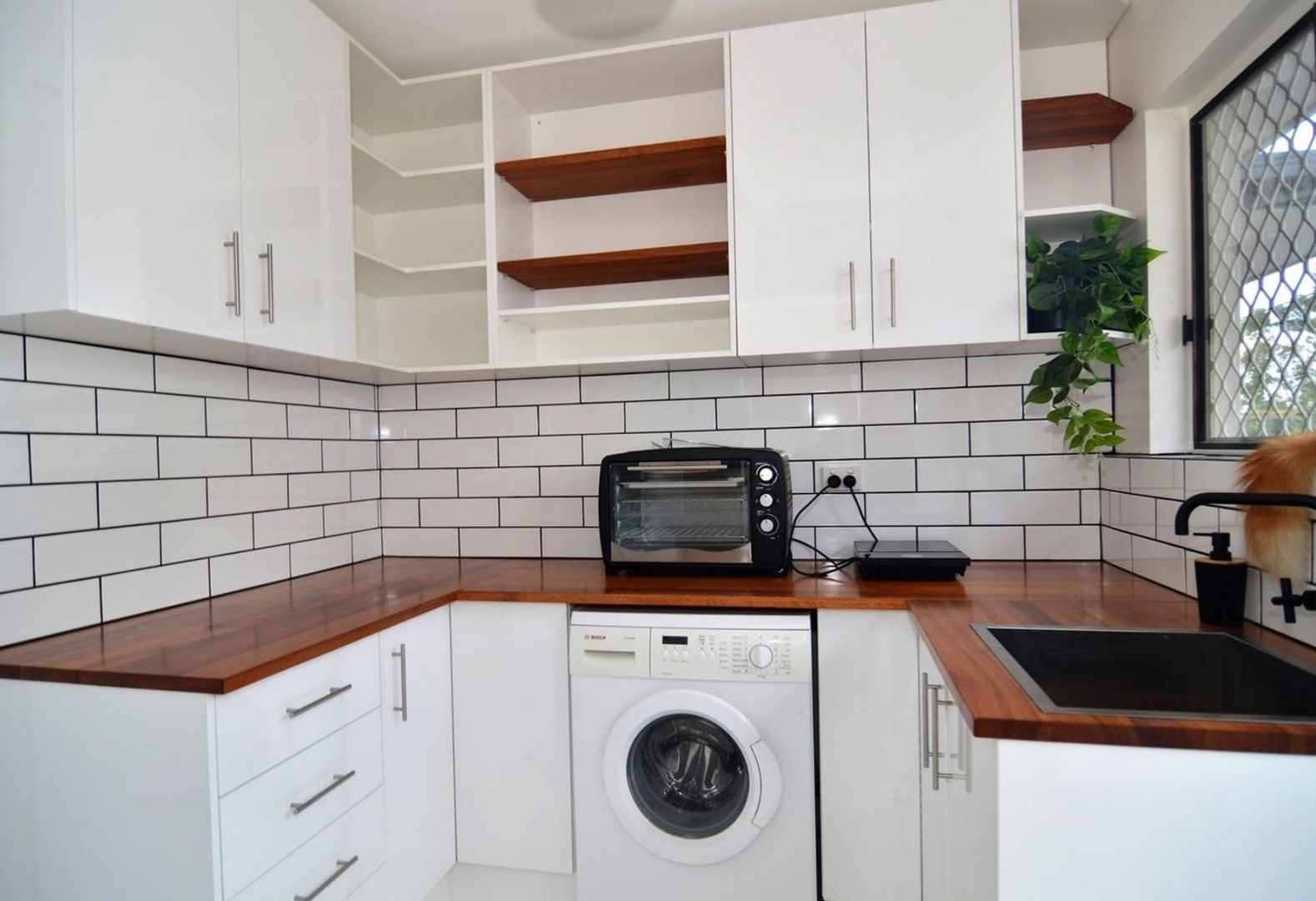 122a Monaro Road, Mudgeeraba QLD 4213 Apartment For Rent Domain