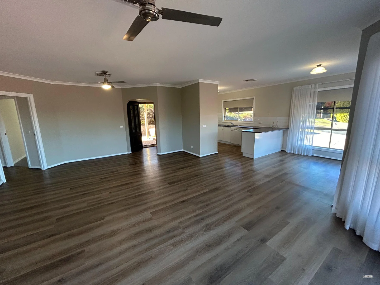 Additional image 5 of 1/11 Southern View Drive, West Albury NSW 2640