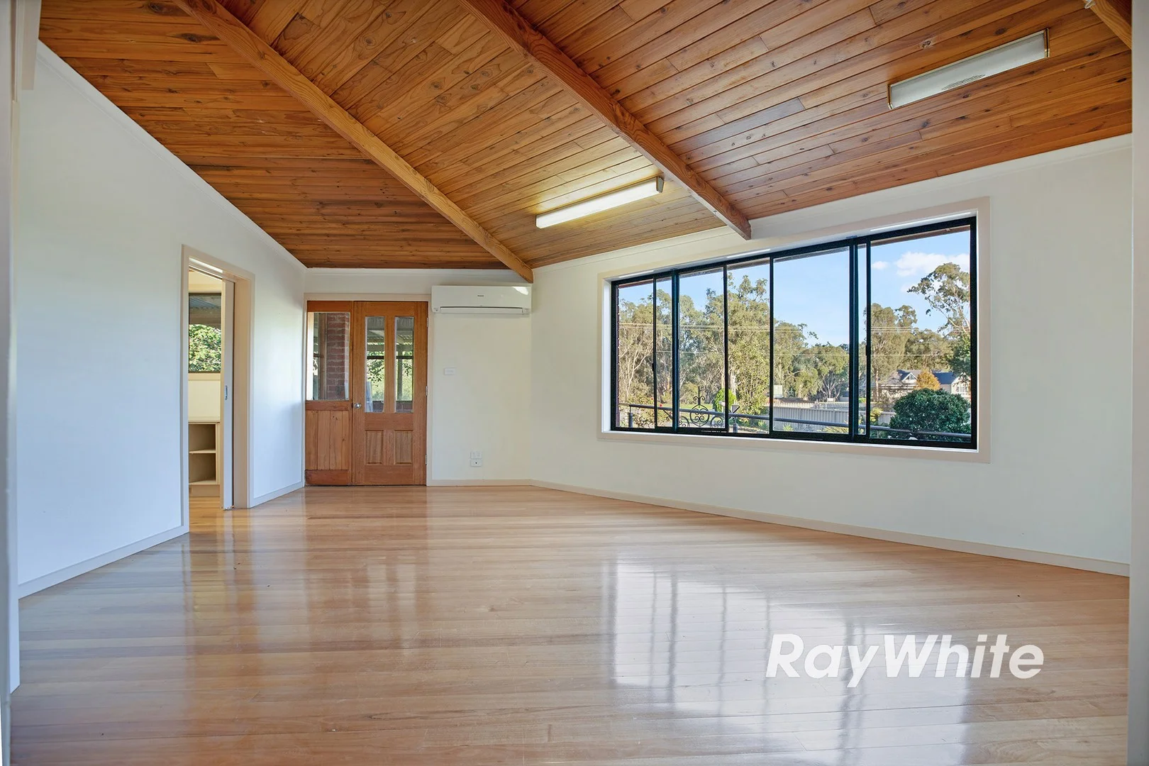 Additional image 4 of 111 High Street, Rochester VIC 3561