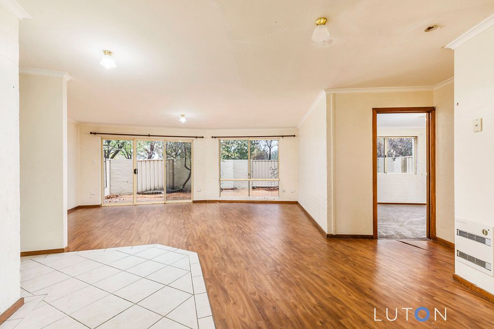 1/11 Tenison Woods Circuit, Bonython ACT 2905, Image 1