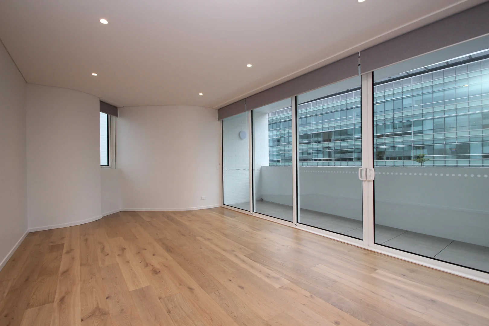 Additional image 2 of 308/25 Honeysuckle Drive, Newcastle NSW 2300