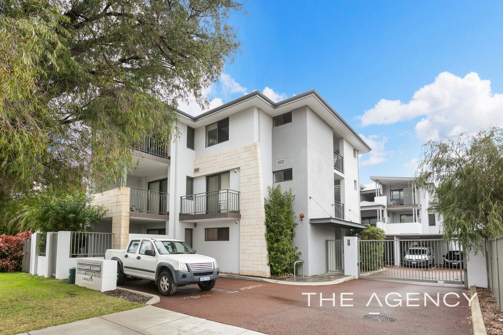 3/6 Brindley Street, Belmont WA 6104, Image 2