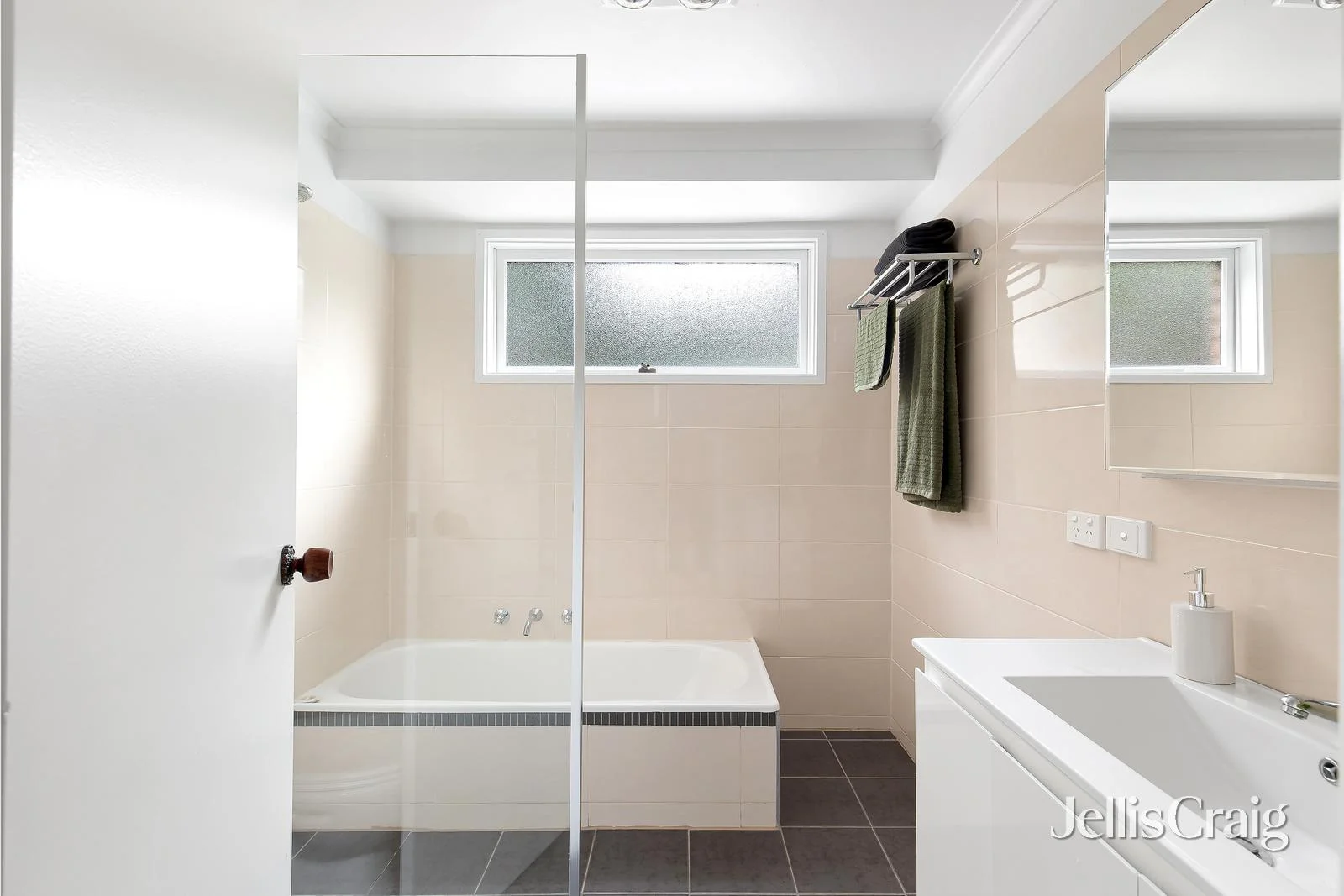 Additional image 8 of 7 Ripon Close, Diamond Creek VIC 3089