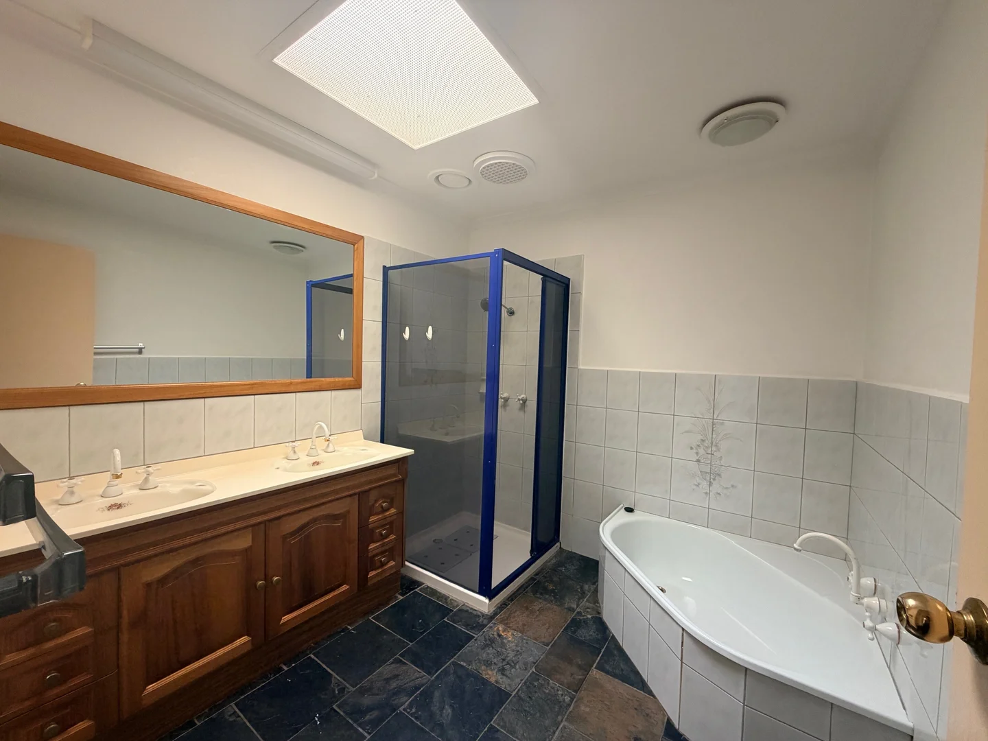 Additional image 8 of 42 Cocoparra Crescent, Taylors Lakes VIC 3038