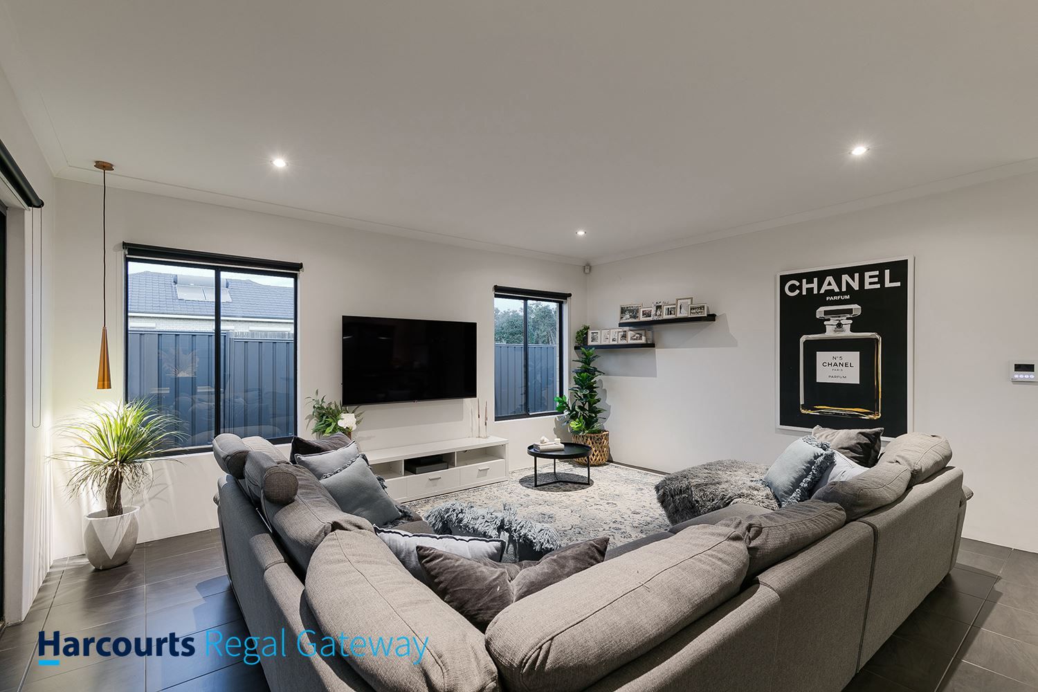 69 Prosperity Loop, Aubin Grove WA 6164, Image 2