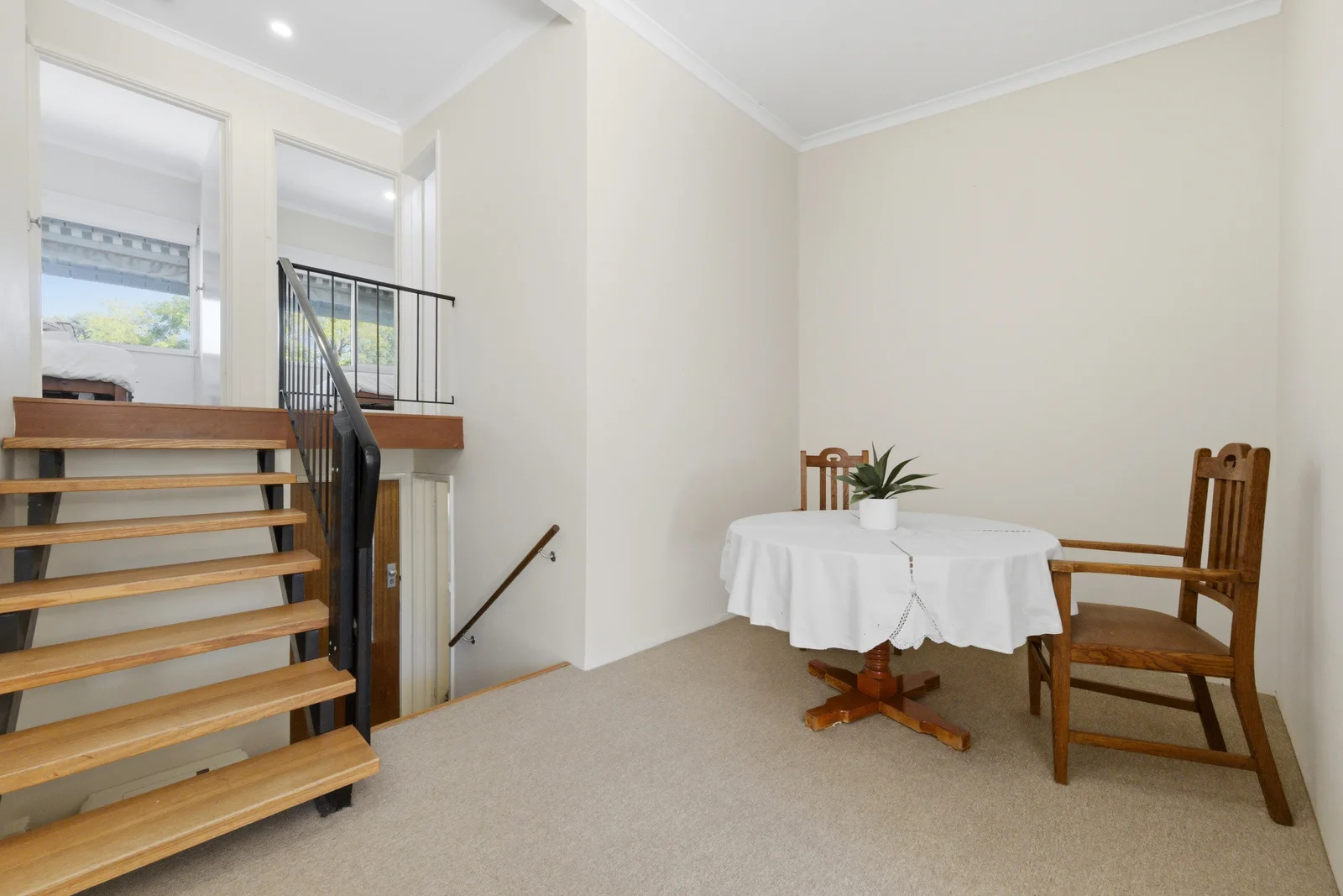 Additional image 4 of 2/10 Edmondson Street, Campbell ACT 2612