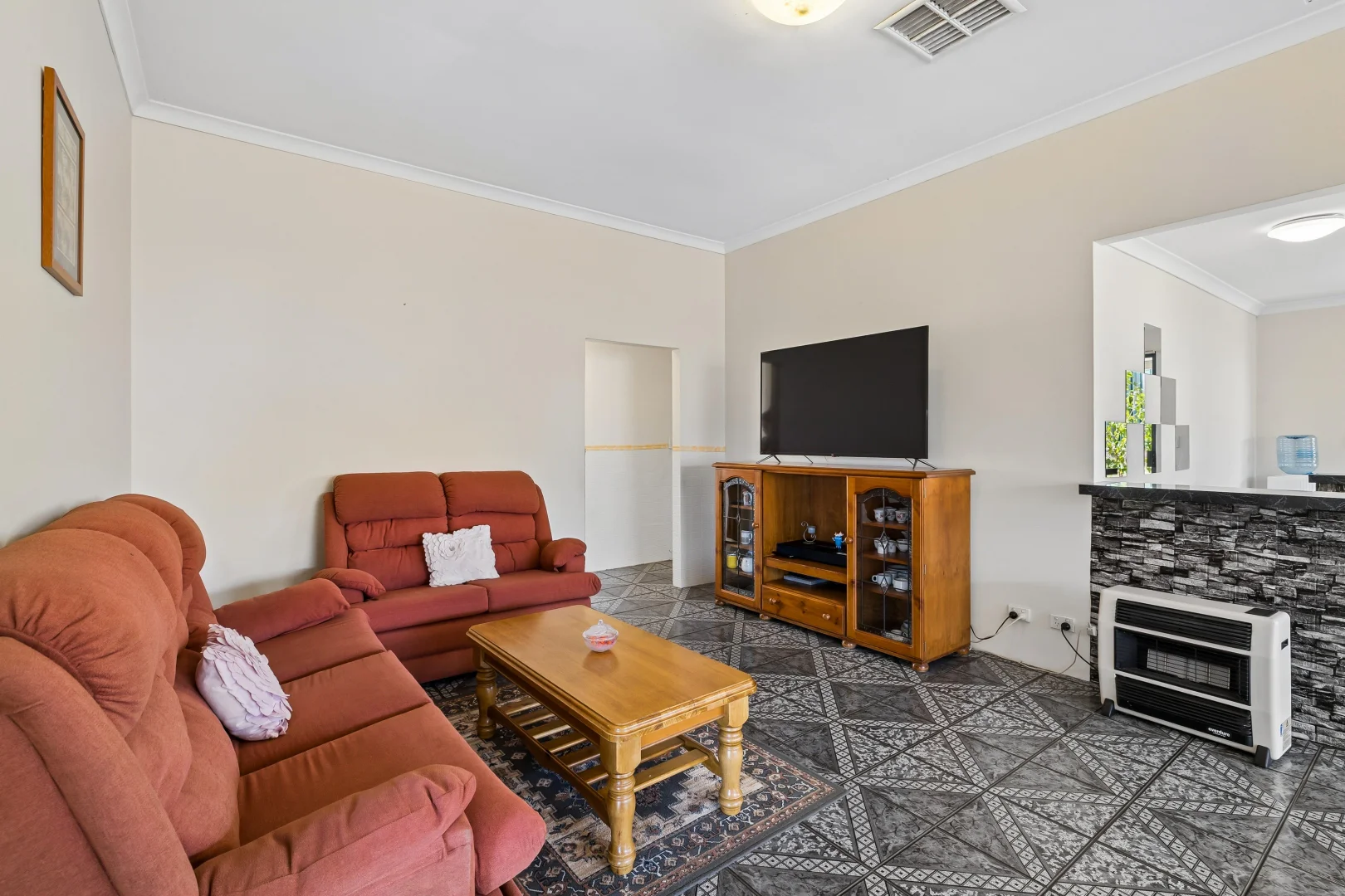 Additional image 14 of 43 Dongara Circle, Jane Brook WA 6056