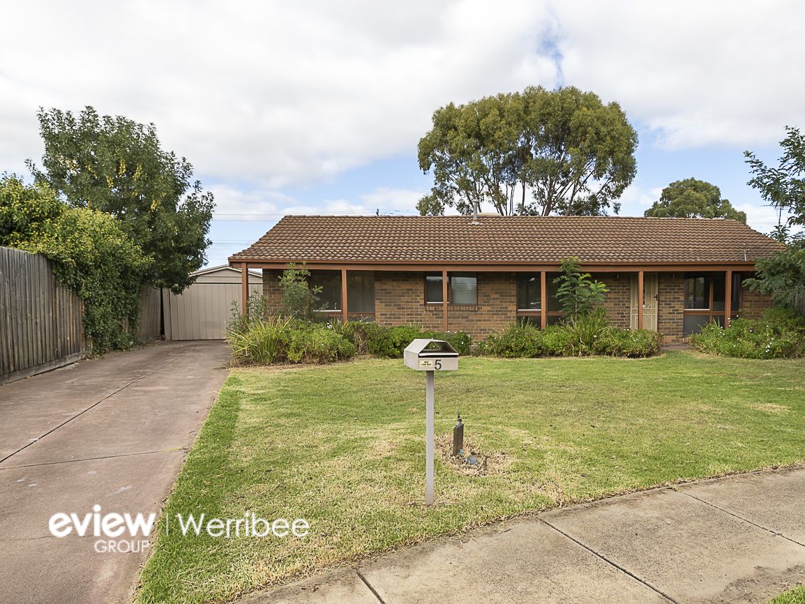 3 bedrooms House in 5 Troy Court WERRIBEE VIC, 3030