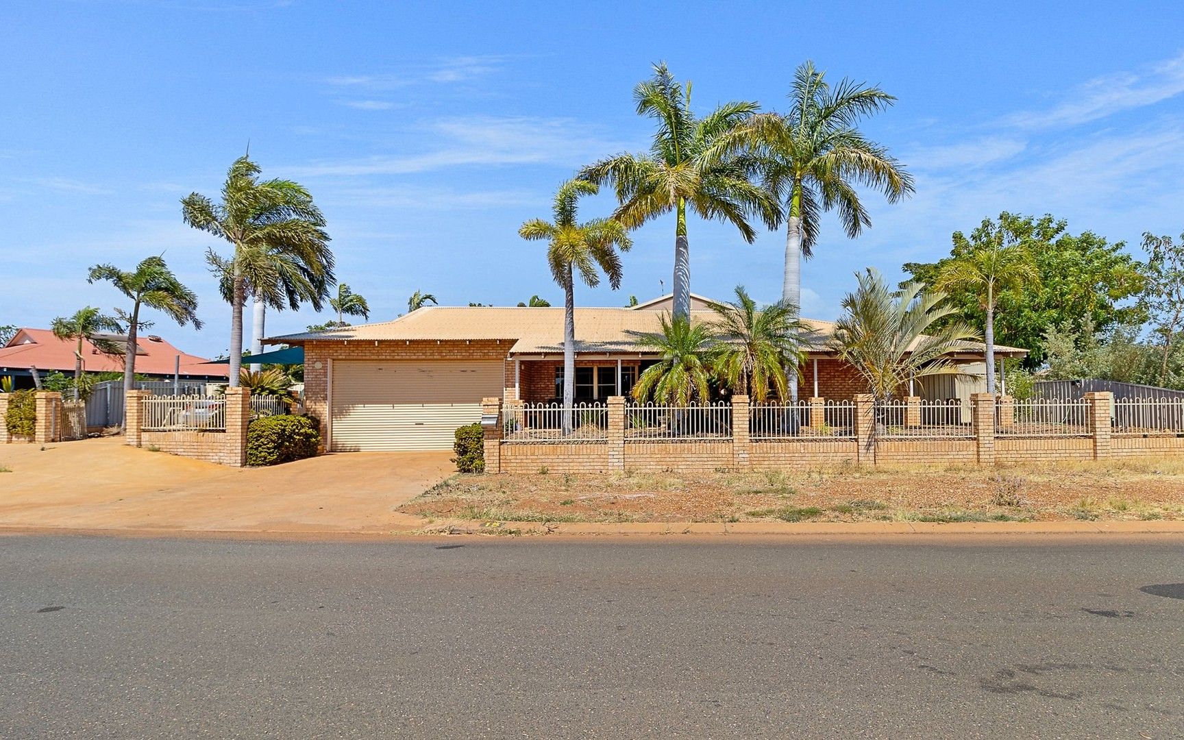 4 bedrooms House in 15 Stickney Way BAYNTON WA, 6714