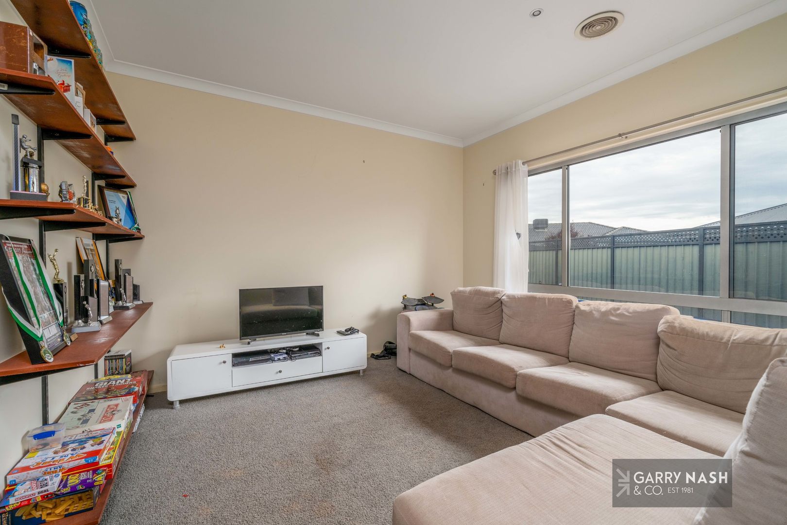 15 Murilla Crescent, Wangaratta VIC 3677, Image 2