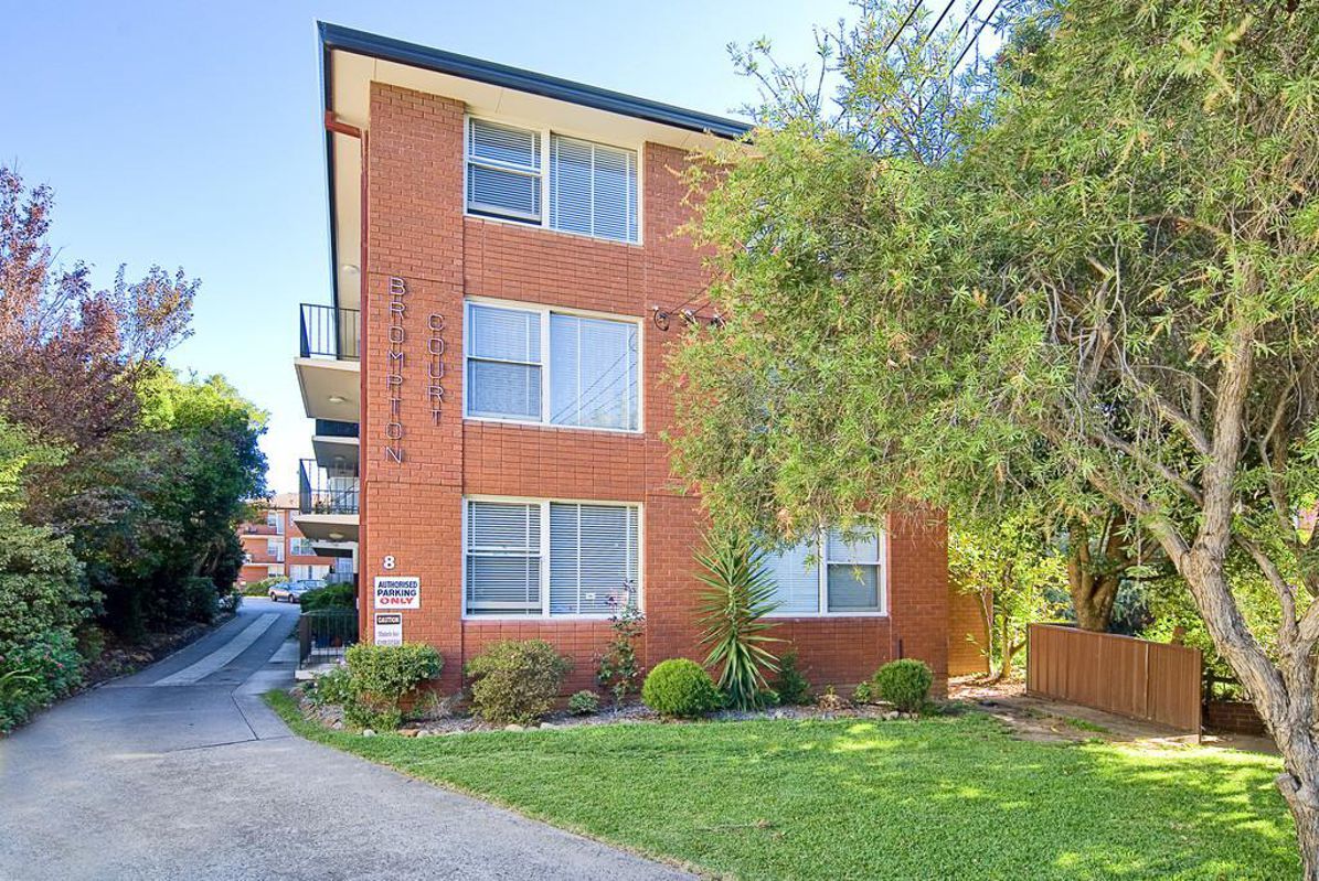 2 bedrooms Apartment / Unit / Flat in 8 Webbs Avenue ASHFIELD NSW, 2131
