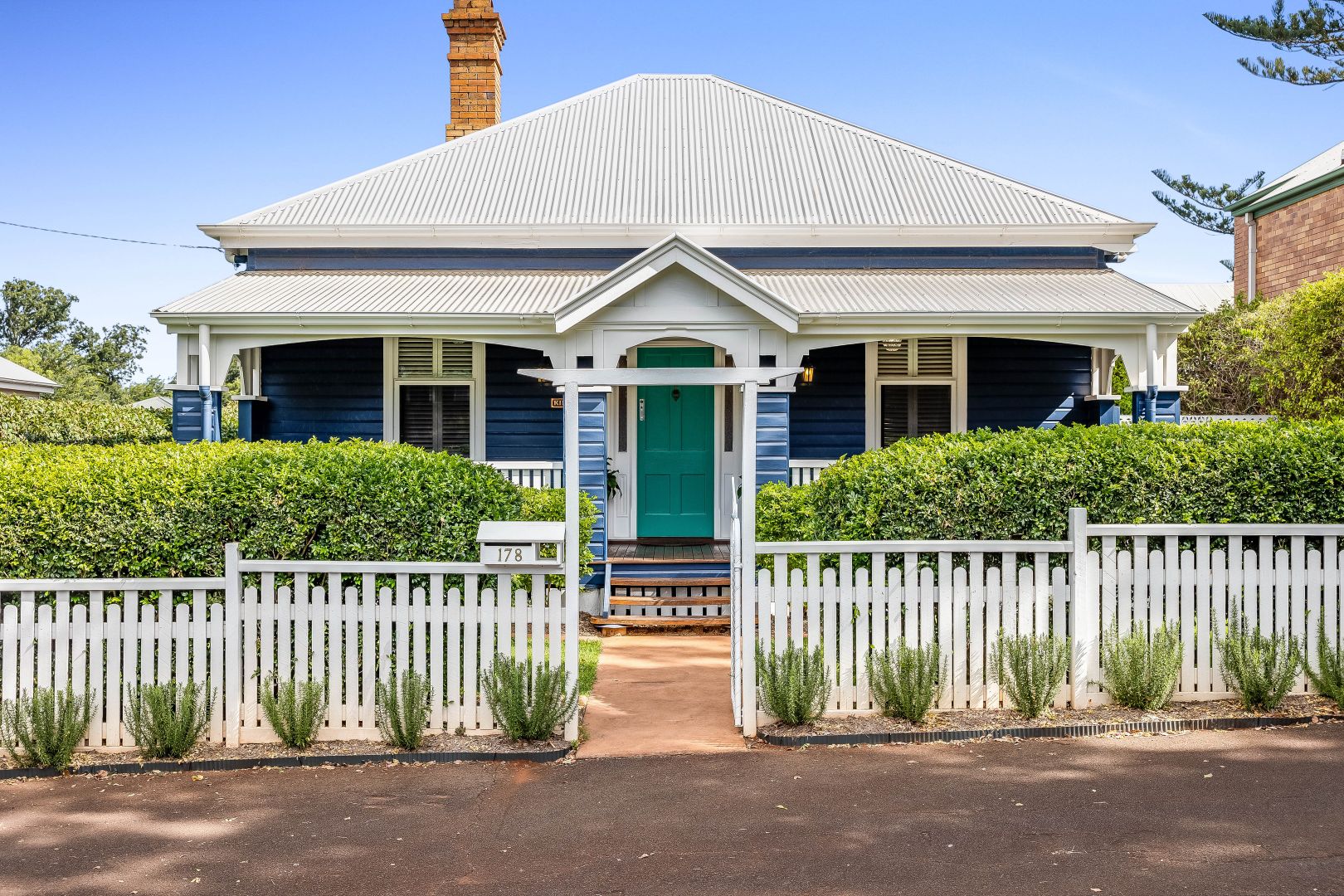 178 Campbell Street, Toowoomba City Property History & Address