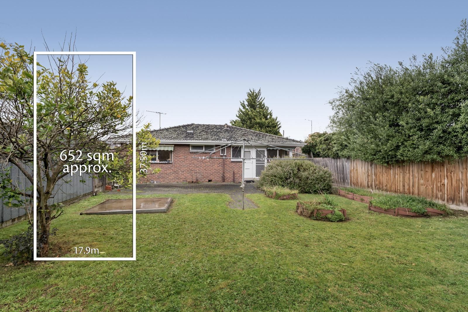 17 Winmalee Drive, Glen Waverley VIC 3150, Image 1