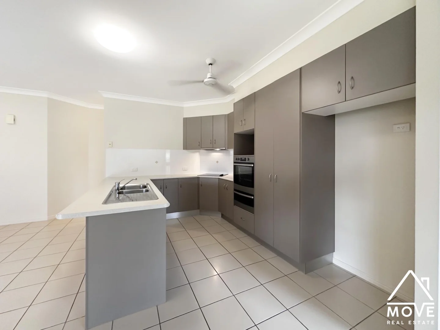 Kirwan QLD 4817 photo 5
