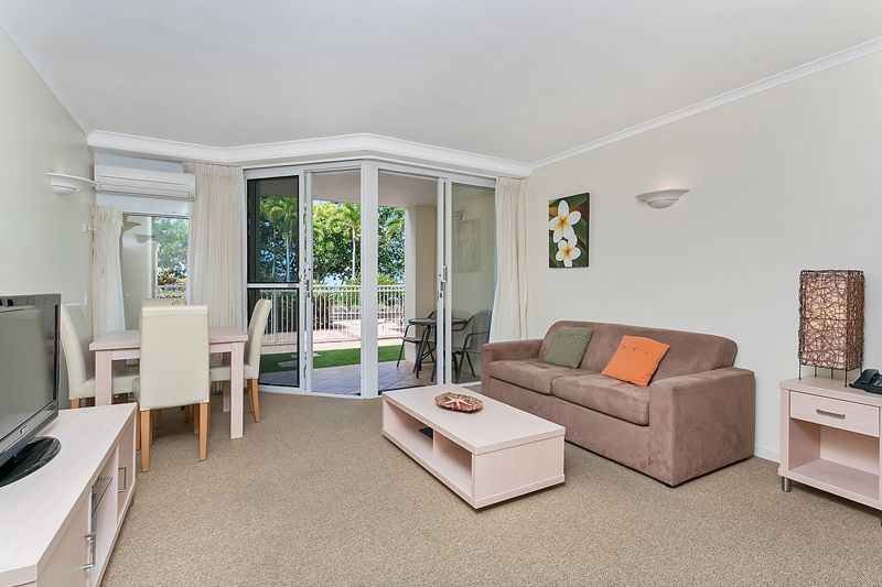 3/49-51 Vasey Esplanade, TRINITY BEACH QLD 4879, Image 2