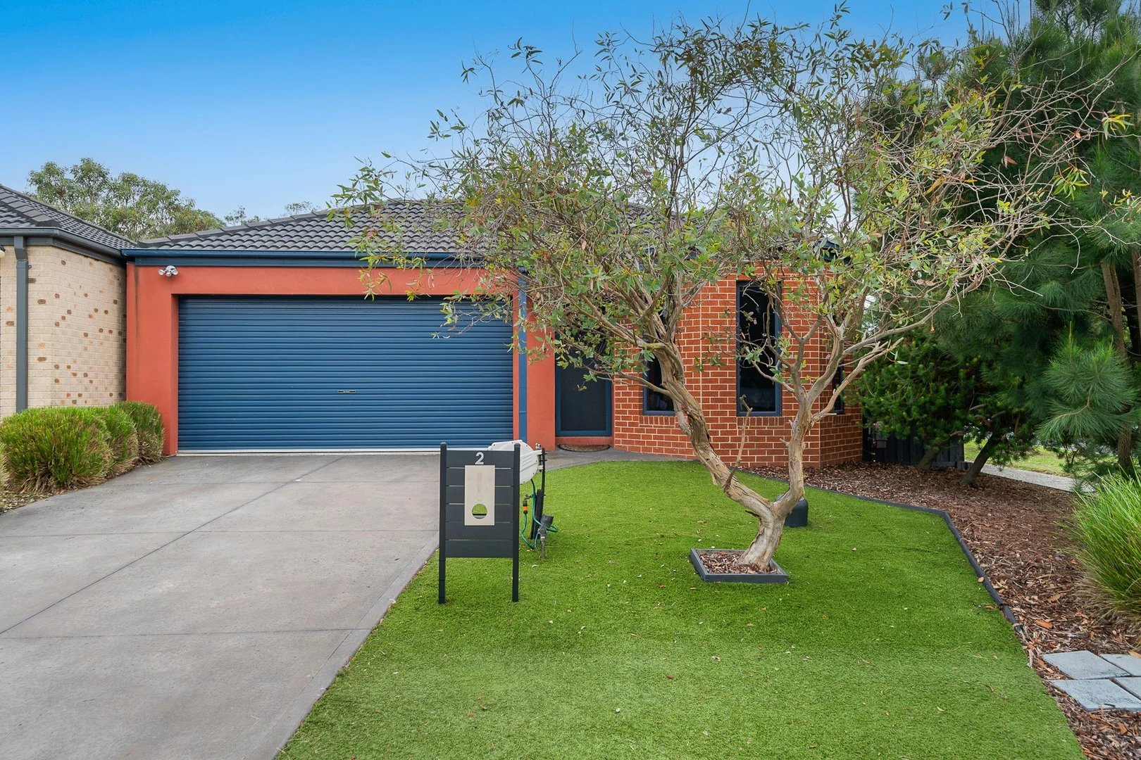 2 Green Orchid Circuit, Pakenham VIC 3810