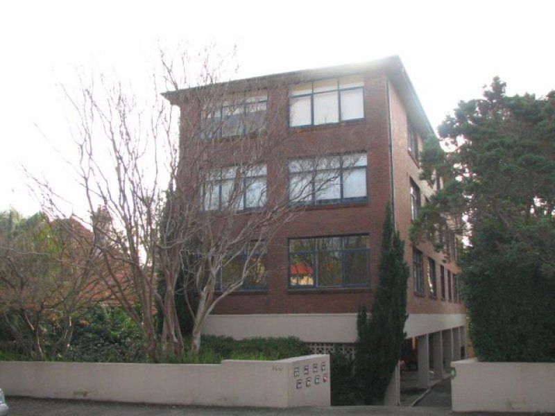 2 bedrooms Apartment / Unit / Flat in 10/166 Raglan Street MOSMAN NSW, 2088
