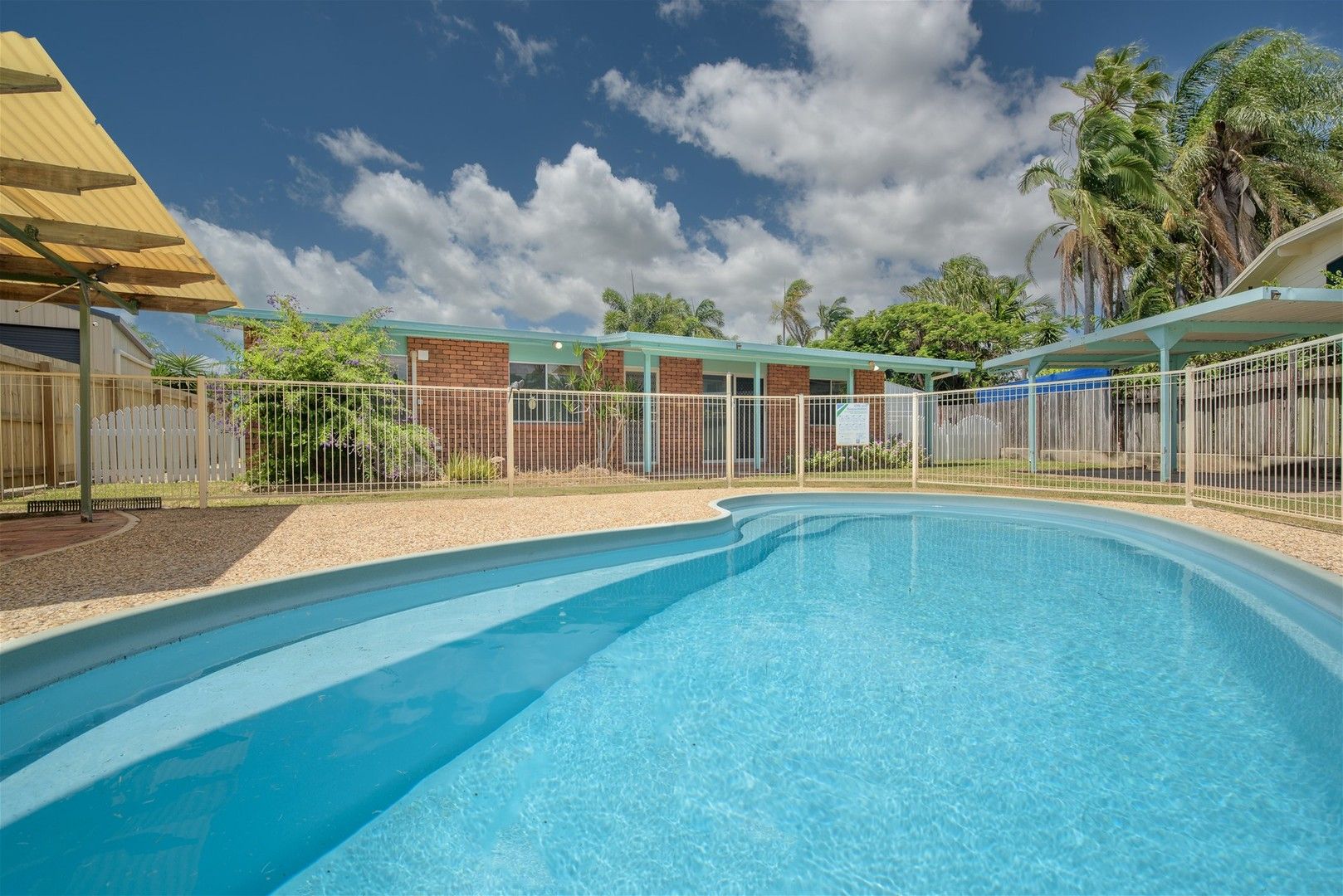 7 Richmond Court, Boyne Island QLD 4680, Image 0