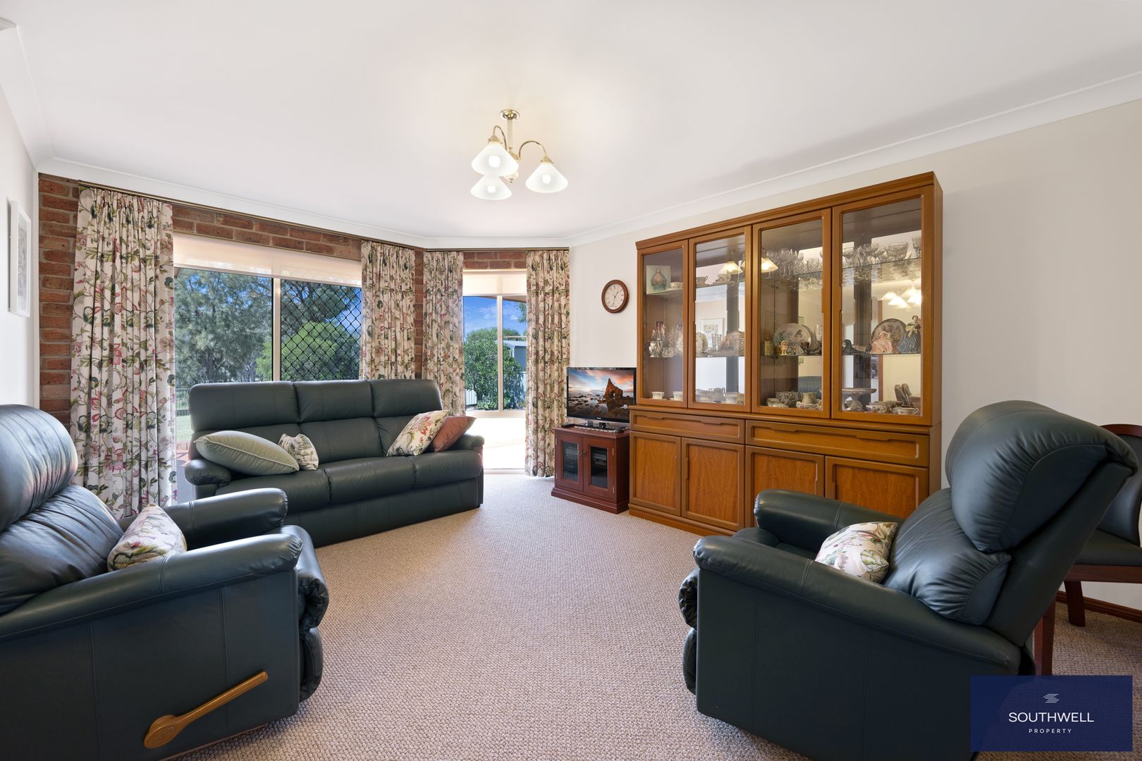 62 Greg Norman Drive, Hillvue NSW 2340, Image 2