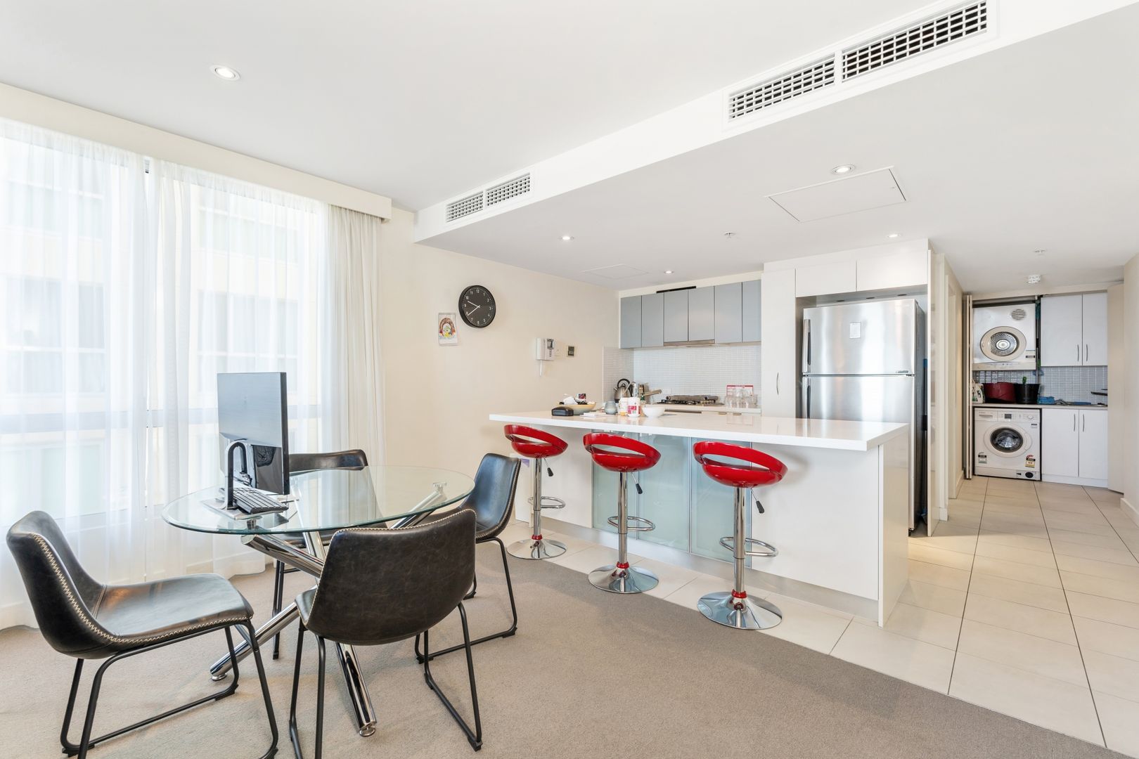 Apt 303/19 Holdfast Promenade, Glenelg SA 5045, Image 2