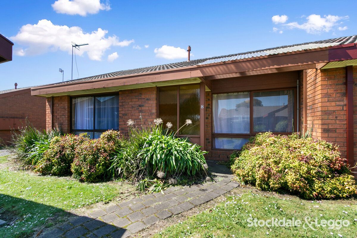 8 Strath Place, Morwell VIC 3840