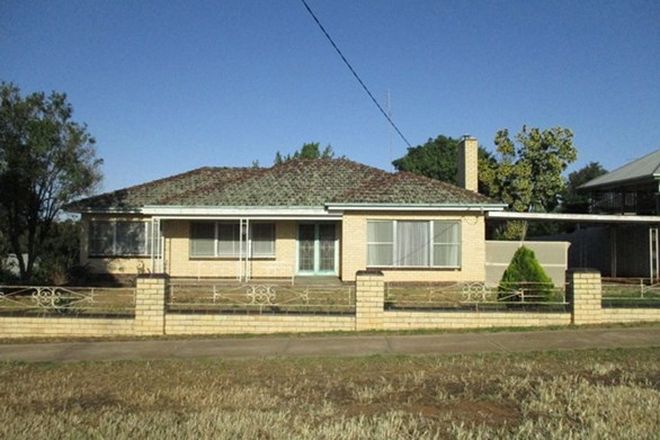 Picture of 4 Hillview Street, WYCHEPROOF VIC 3527