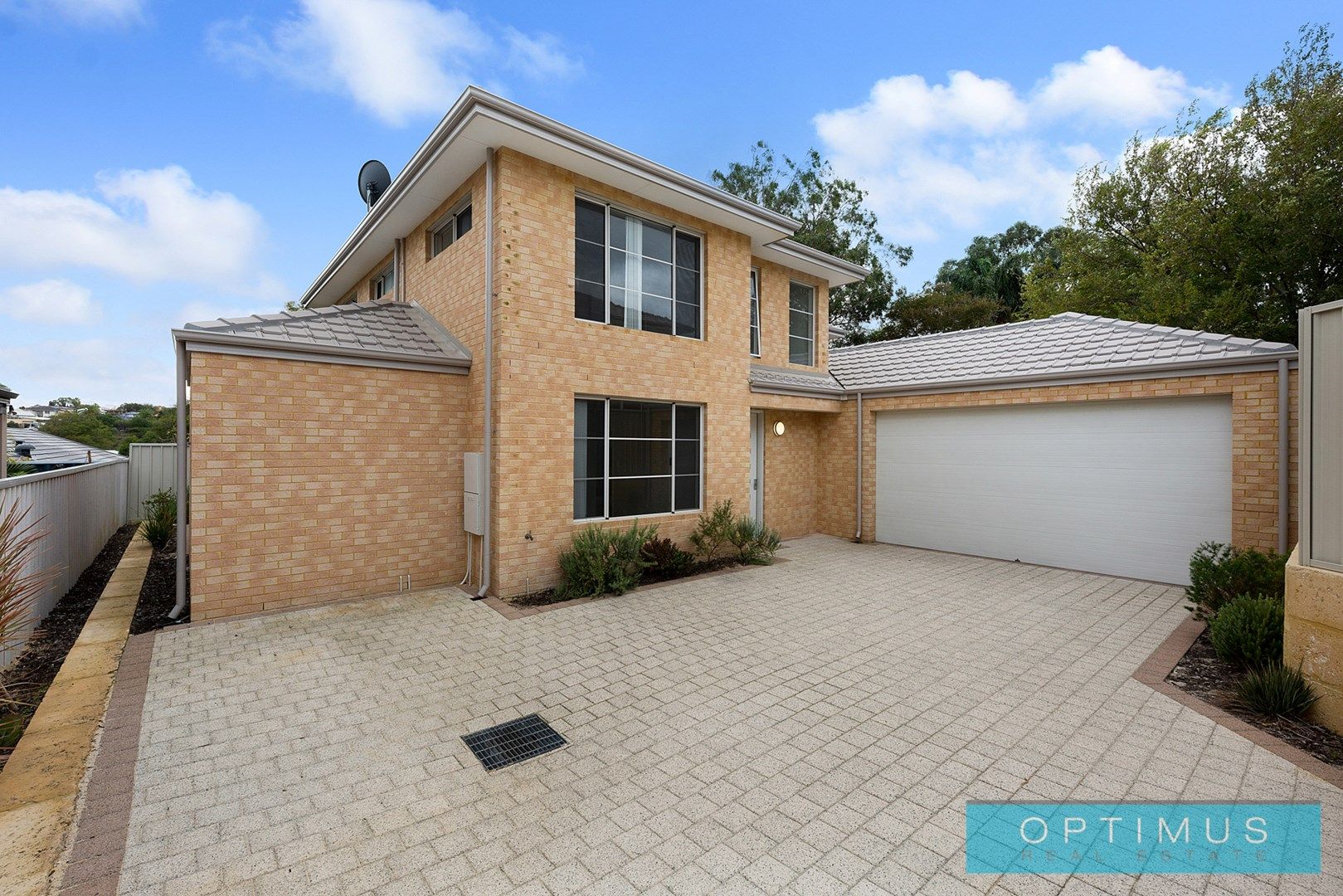 5 bedrooms House in B/146 Newborough Street KARRINYUP WA, 6018