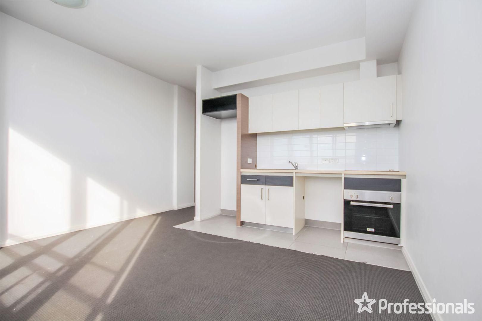 1 bedrooms Apartment / Unit / Flat in 14/6 Points Way COCKBURN CENTRAL WA, 6164