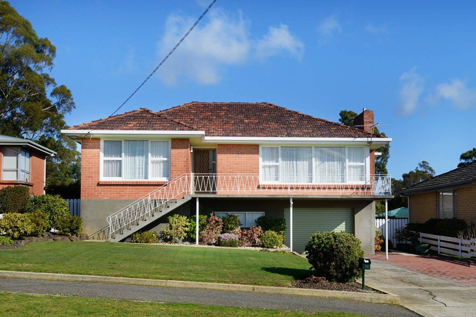14 Redwood Crescent, Youngtown Property History & Address Research