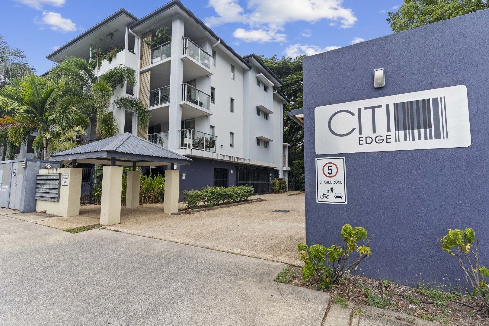 26/9-15 McLean Street, Cairns North QLD 4870, Image 0