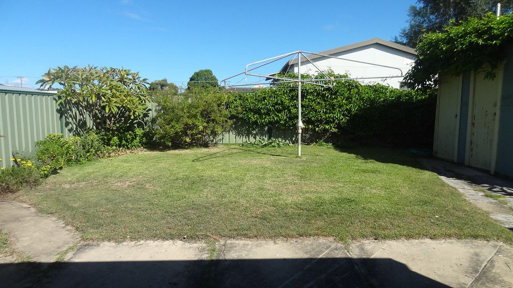 52 Nelson St, Umina Beach NSW 2257, Image 2