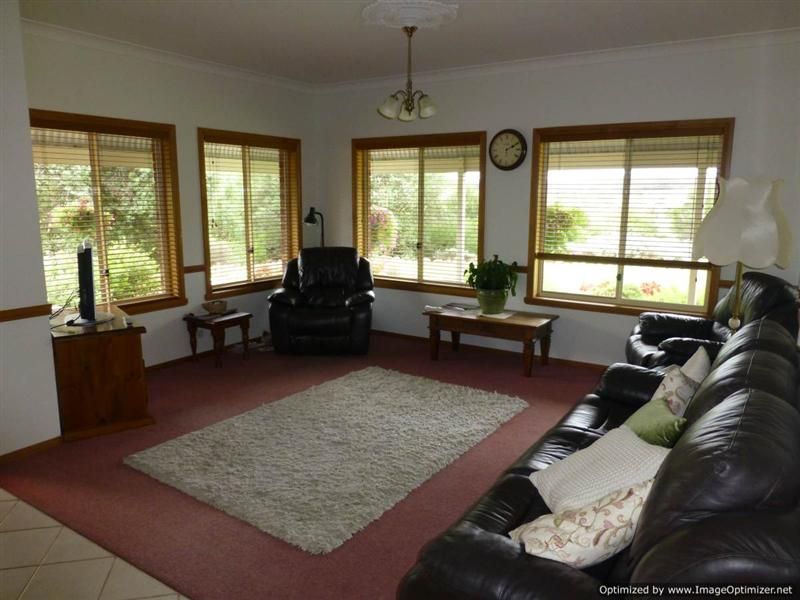 34 Orrs Road, LUCKNOW VIC 3875, Image 2