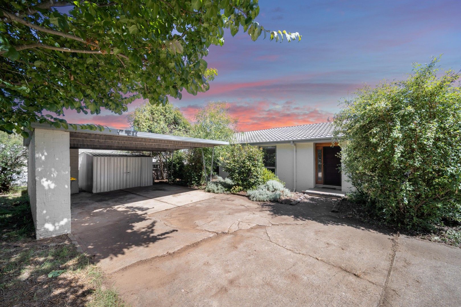 3 bedrooms House in 61 Vickers Crescent FLYNN ACT, 2615