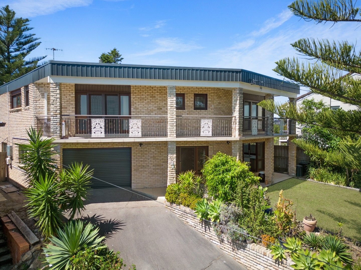 19 Henrys Road, Forresters Beach NSW 2260, Image 0